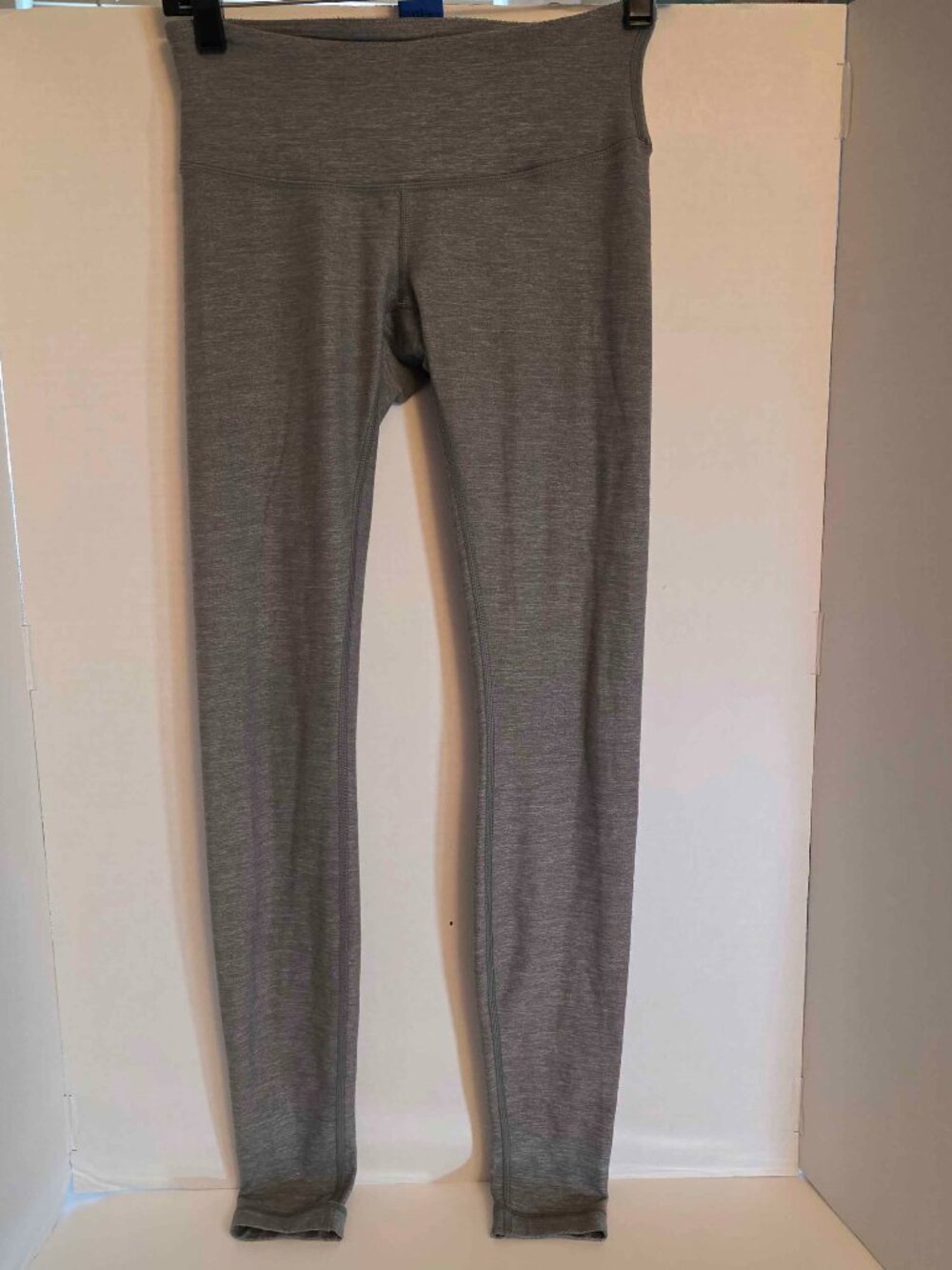 lululemon Womens Size 4 Grey Heather Full Length Leggings Logo Waistband